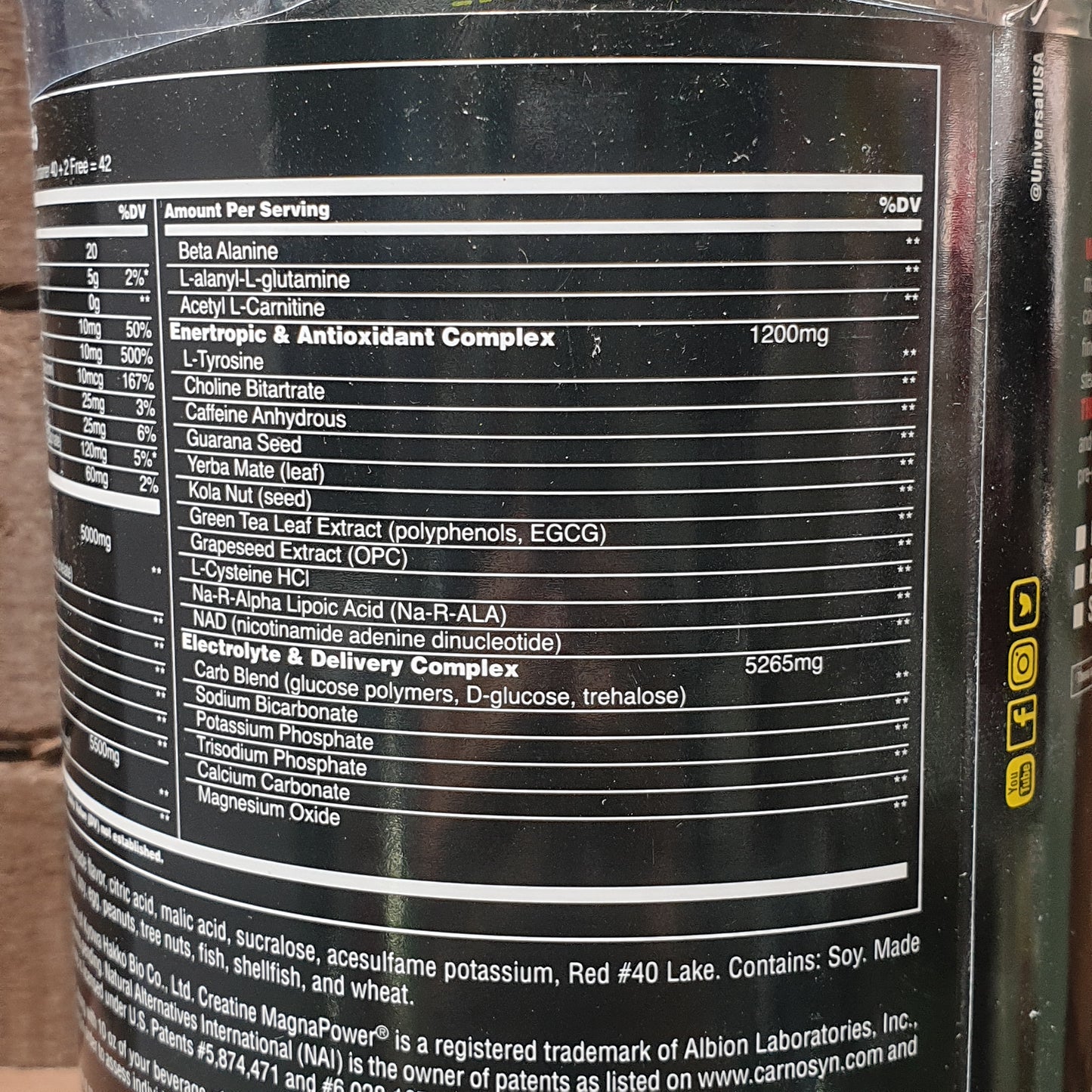 Universal SHOCK THERAPY All-in-one Pre-workout image 2